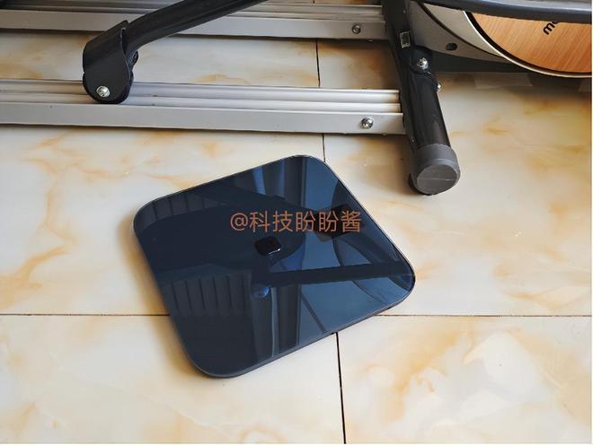 Pro炫彩大屏智能交互息屏也能连蓝牙瓦利棋牌上新啦！米家体脂秤S400(图6)