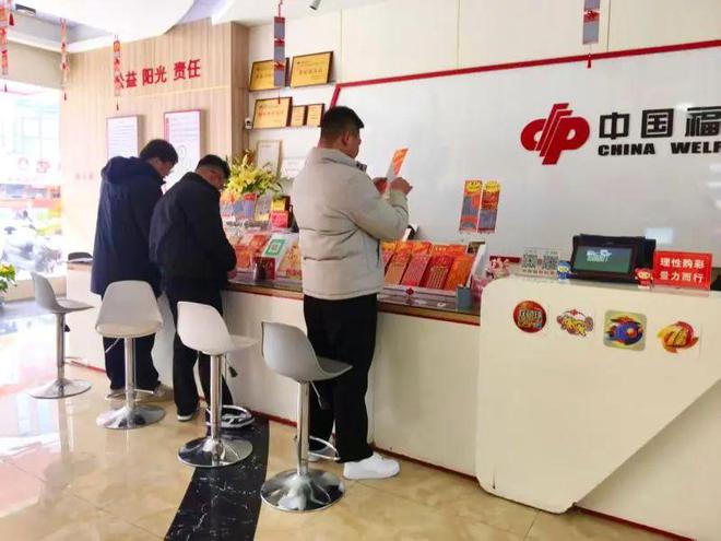 及六安三家店六安一森林步道入选省级榜单瓦力棋牌游戏【新闻晚餐】召回下架！涉